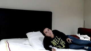 Ech gebe Hir lechita während déi aner fickt