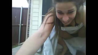 Riskantní Cam Show, Venku